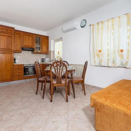 With Parking Space Punat, Krk - 20553 Punat